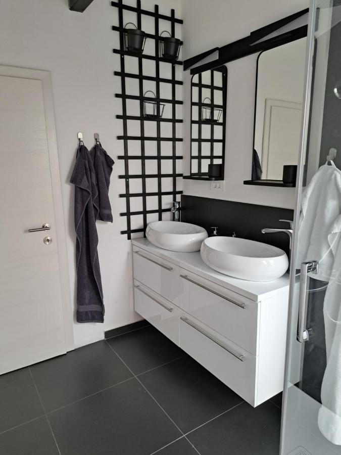 Ohana Apartment Ljubljana Luaran gambar